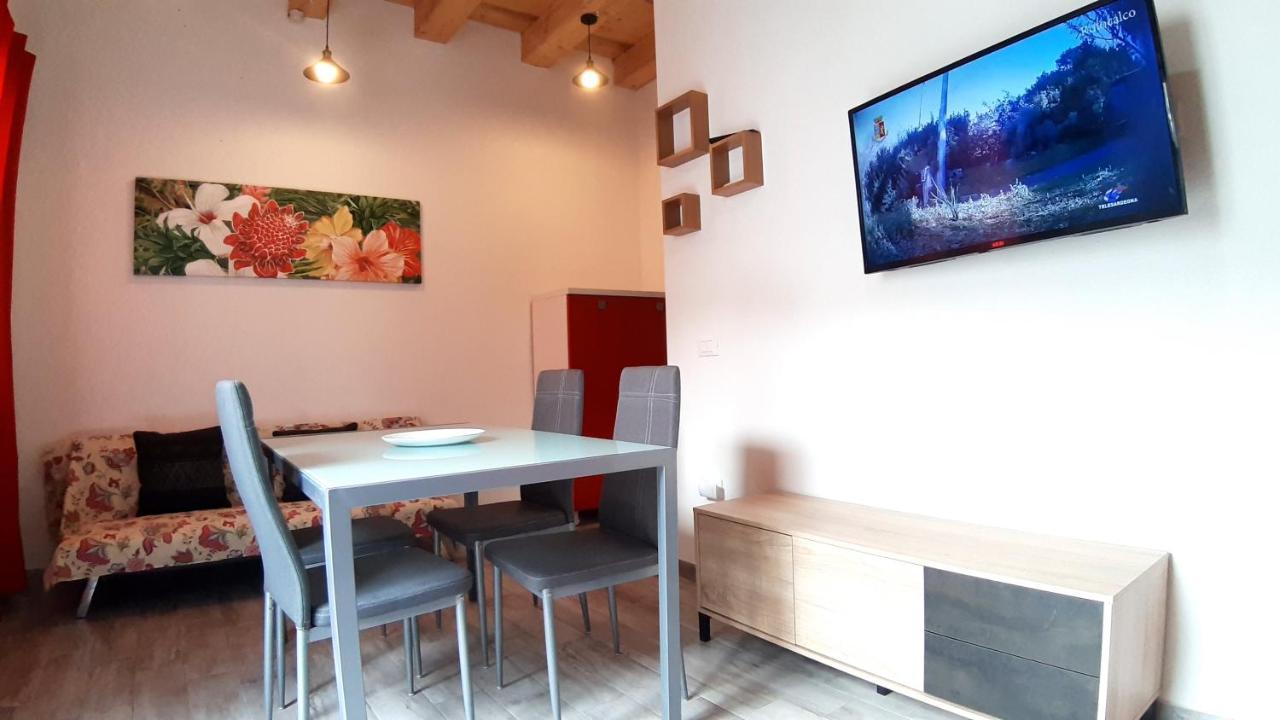 Casanuova Flat, City Center Ольбия Экстерьер фото