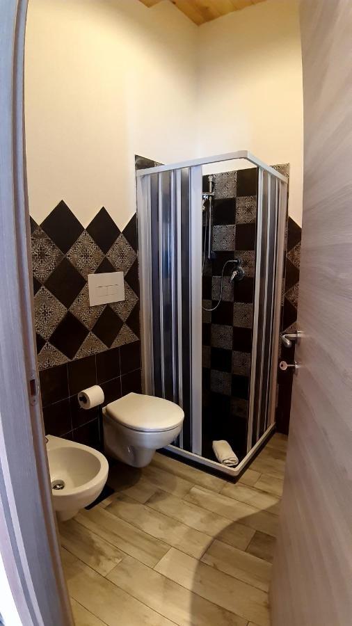 Casanuova Flat, City Center Ольбия Экстерьер фото