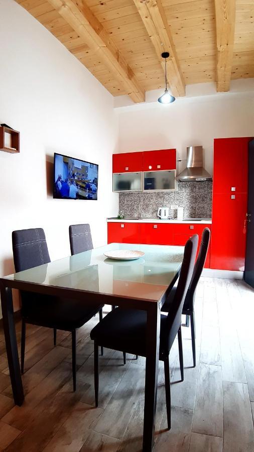 Casanuova Flat, City Center Ольбия Экстерьер фото
