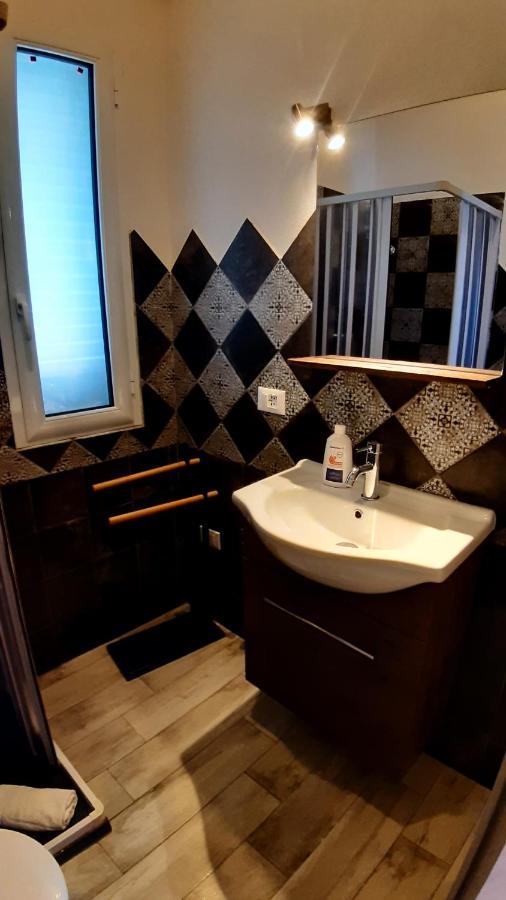 Casanuova Flat, City Center Ольбия Экстерьер фото